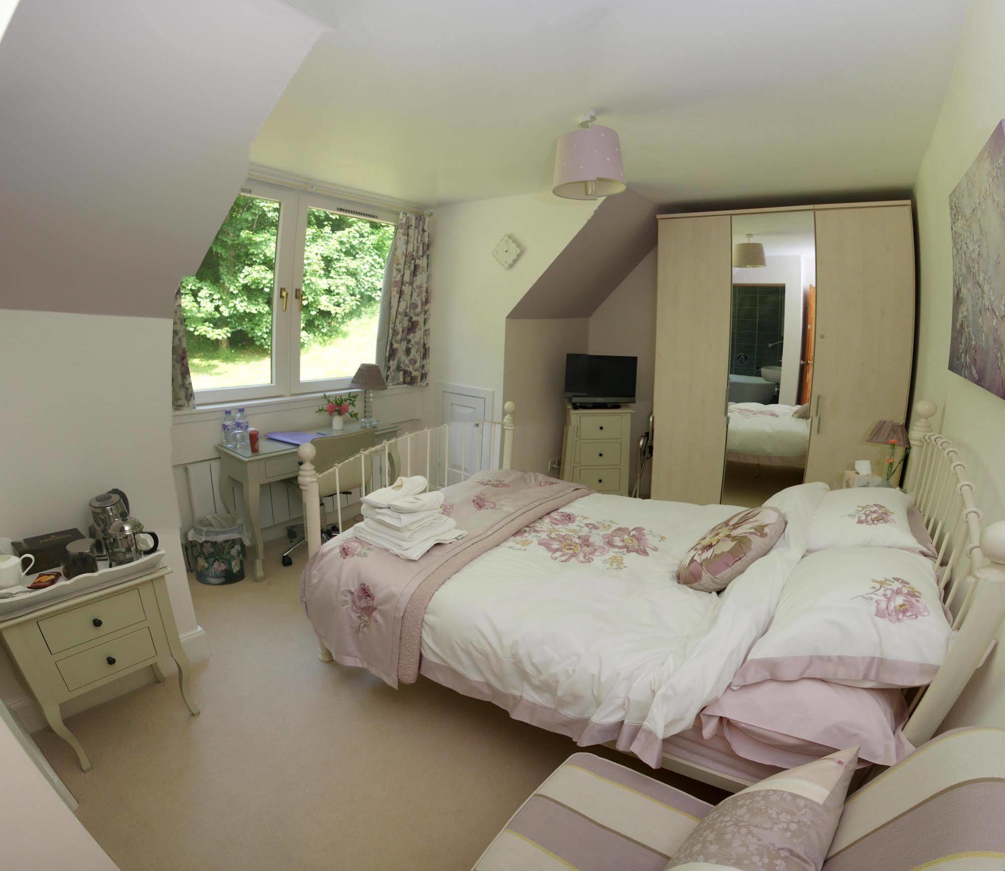 Whistlers Dell B&B Рю Экстерьер фото